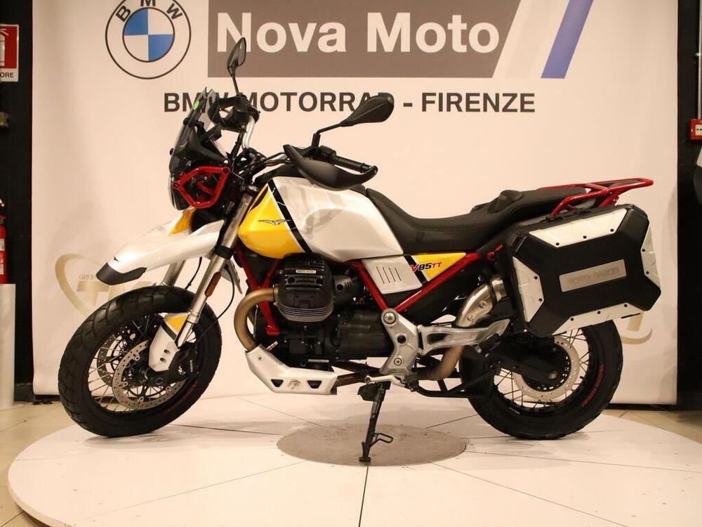 Moto Guzzi V85 TT Evocative Graphics (2019 - 20)