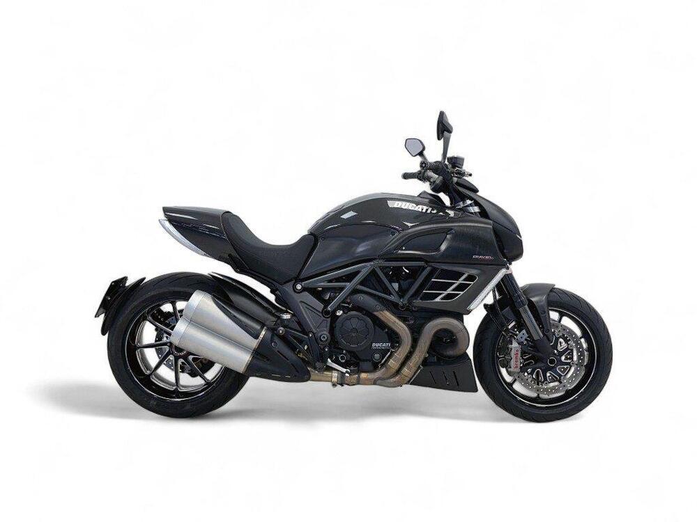 Ducati Diavel 1200 Carbon (2010 - 13)