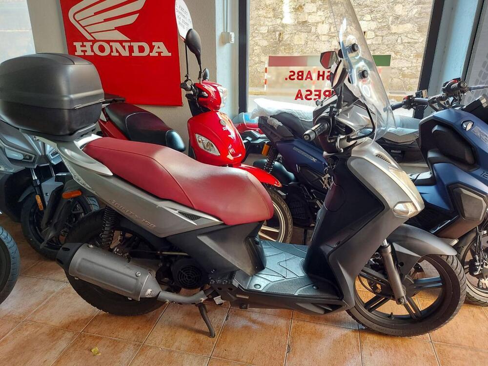 Kymco Agility 150 R16 (4)