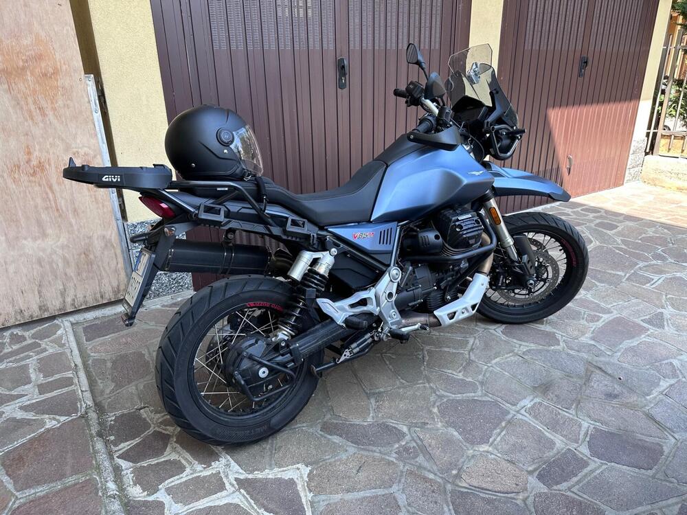 Moto Guzzi V85 TT (2019 - 20)