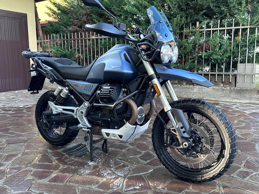 Moto Guzzi V85 TT (2019 - 20) (2)