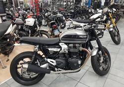 Scarichi originali nuovi Triumph