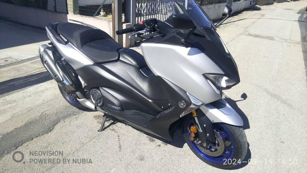 Yamaha T-Max 530 SX (2017 - 19) (2)