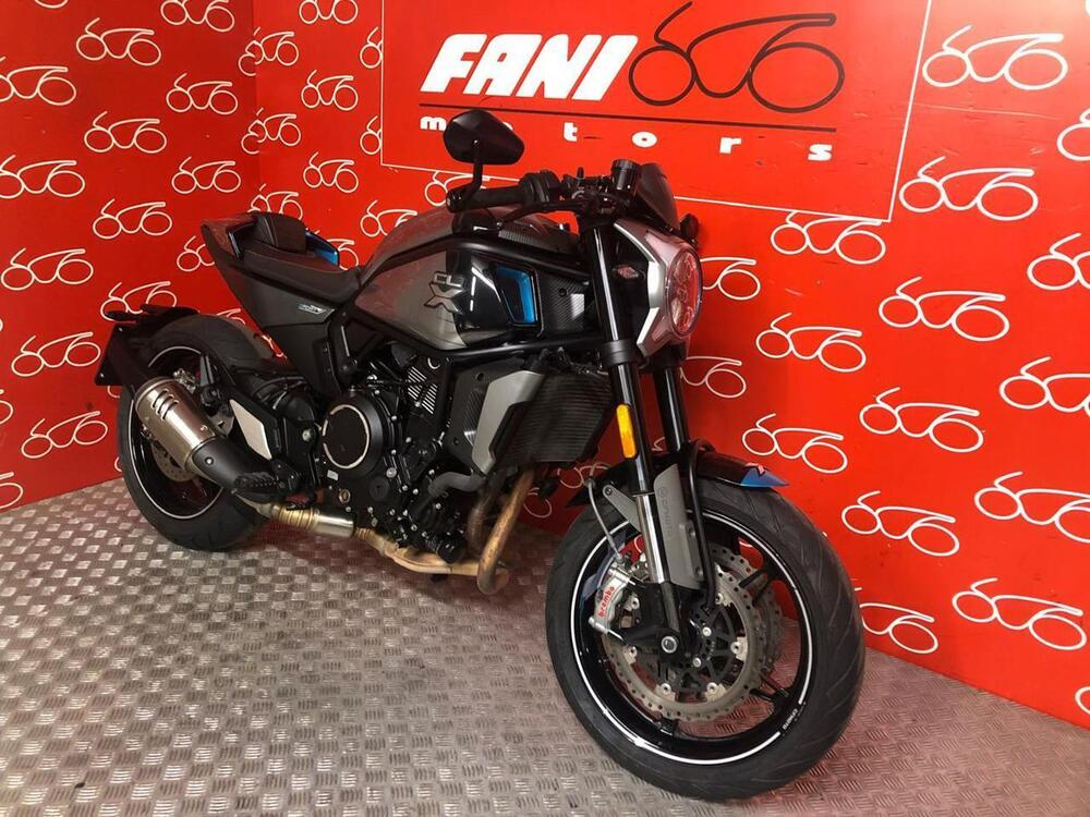 CFMOTO 700CL-X Sport (2022 - 24) (2)