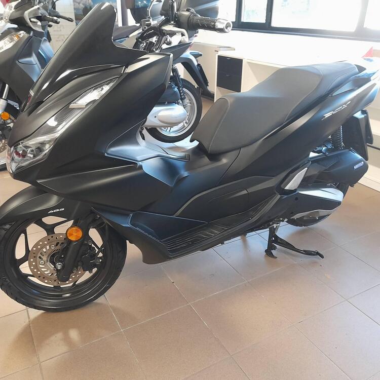 Honda PCX 125 (2021 - 24) (2)