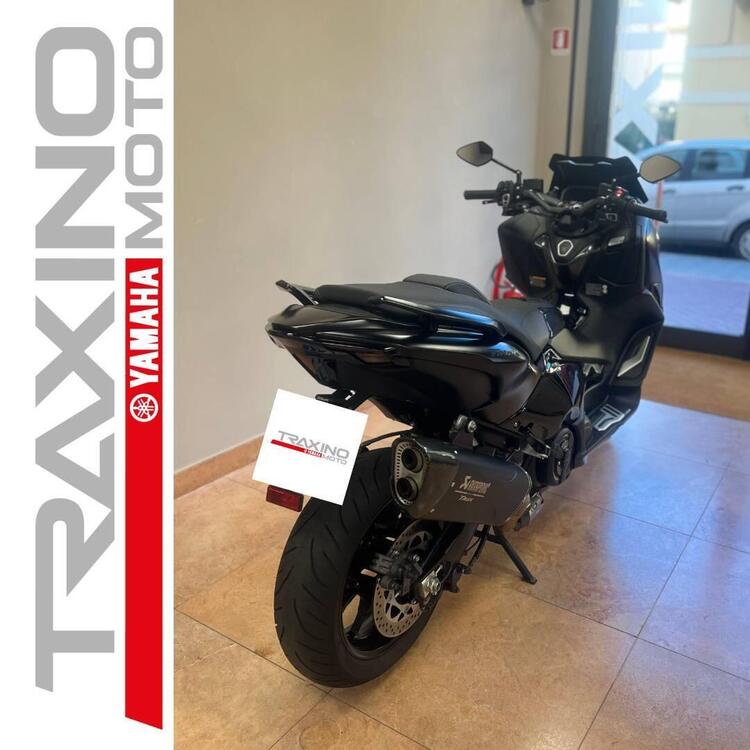 Yamaha T-Max 560 Tech Max (2022 - 24) (2)