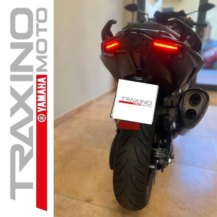 Yamaha T-Max 560 Tech Max (2022 - 24) (4)