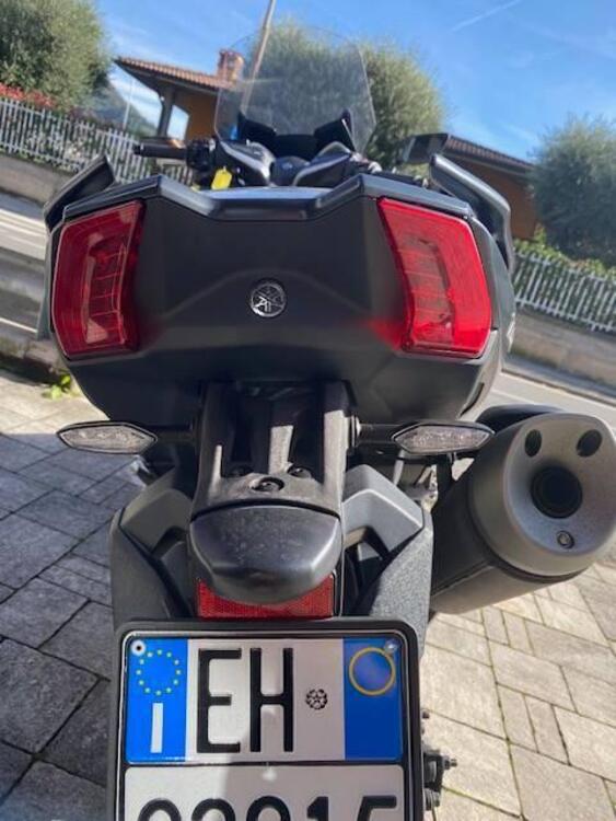 Yamaha T-Max 530 DX (2017 - 19) (4)