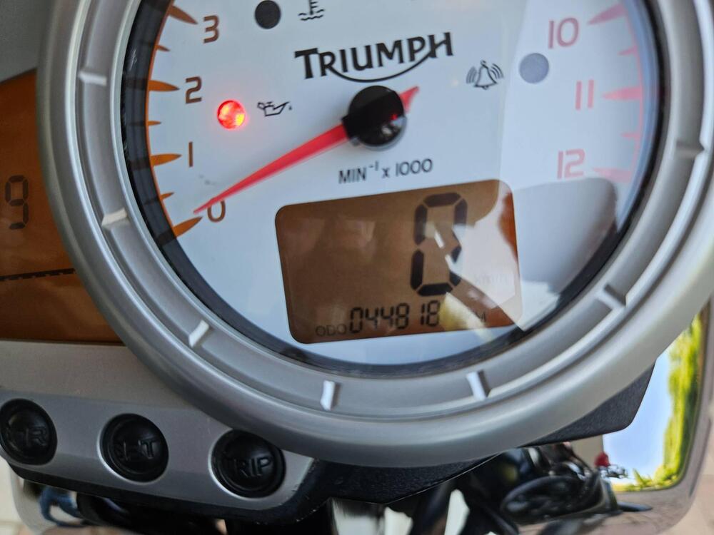 Triumph Speed Triple 1050 (2005 - 11)