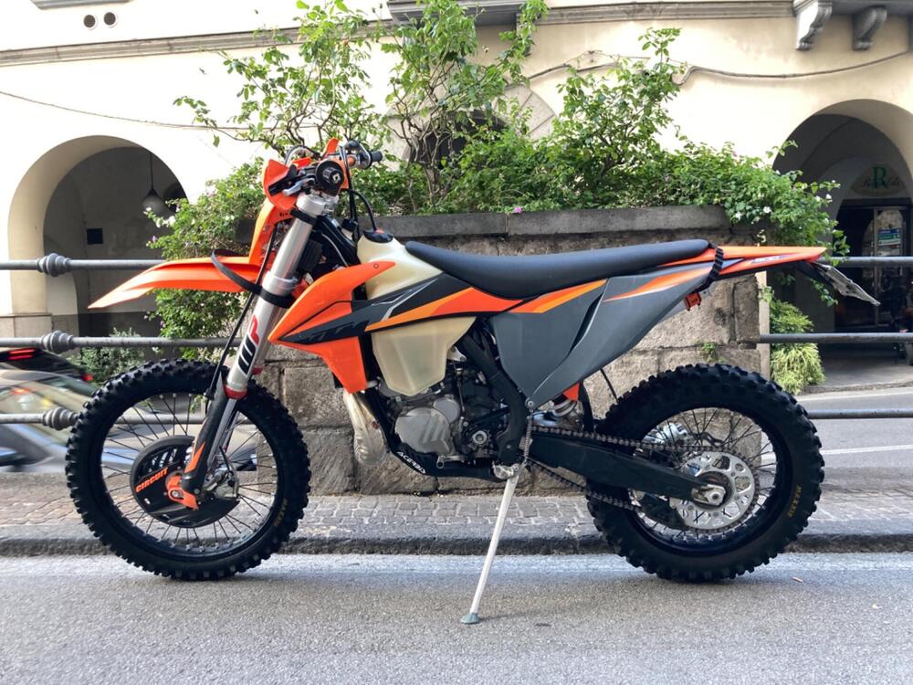 KTM EXC 300 E TPI (2021) (4)