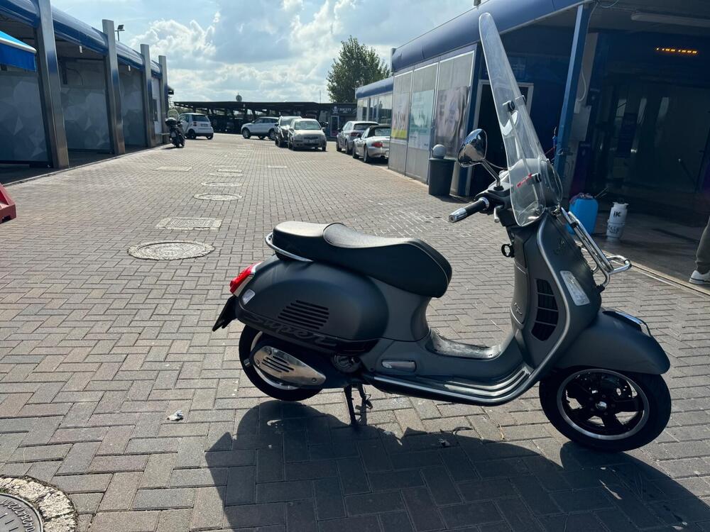 Vespa GTS 300 Touring ABS (2014 - 16)