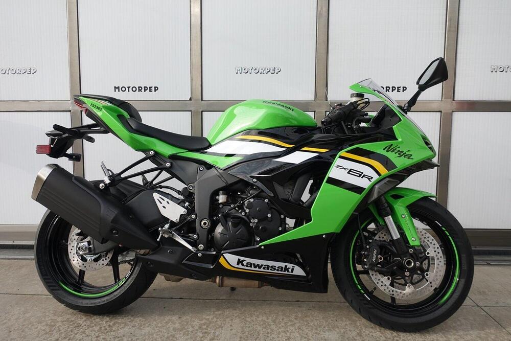 Kawasaki Ninja 636 ZX-6R (2024 - 25) (2)