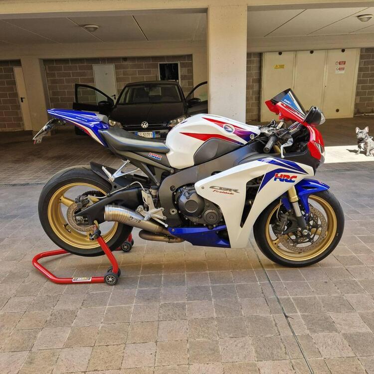 Honda CBR 1000 RR Fireblade (2008 - 11) (2)