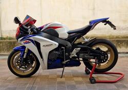 Honda CBR 1000 RR Fireblade (2008 - 11) usata