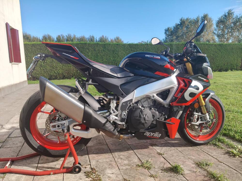 Aprilia Tuono 1100 V4 Factory (2021 - 24) (3)