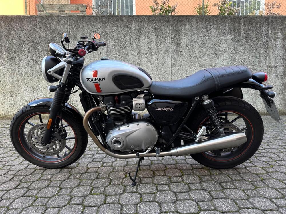 Triumph Street Twin 900 (2017 - 18) (2)