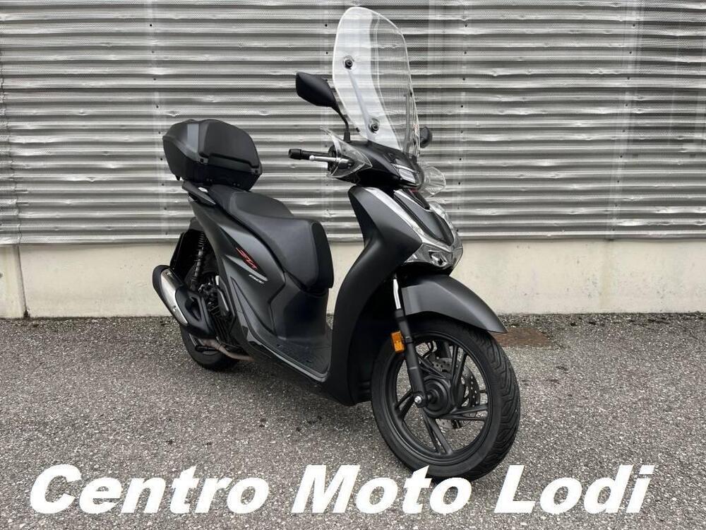 Honda SH 150i Sport (2022 - 24) (2)