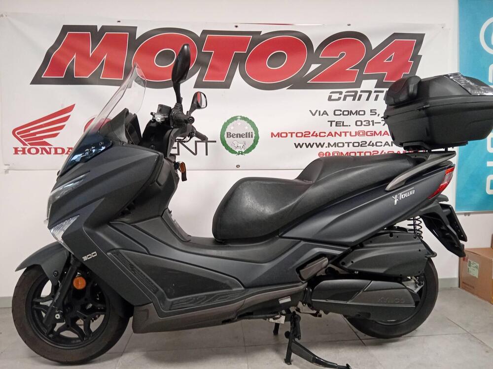 Kymco X-Town 300i (2021 - 24) (2)