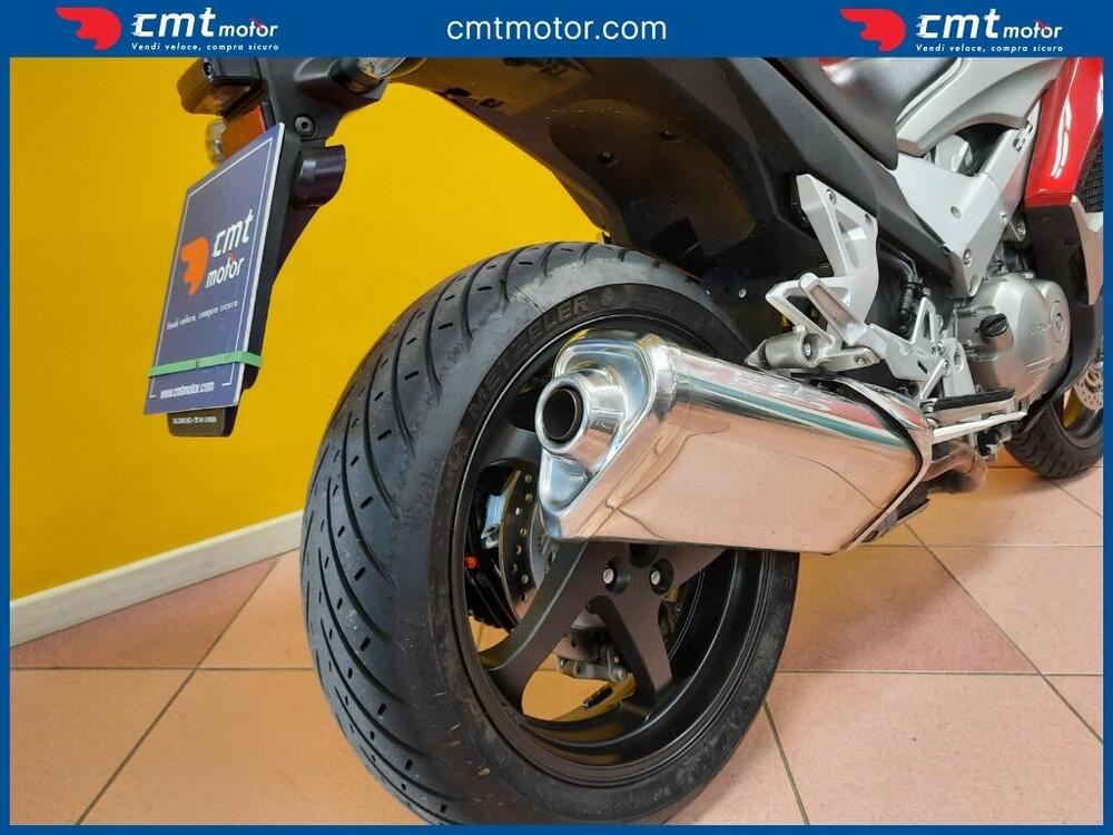 Honda Crossrunner ABS (2010 - 14) (5)