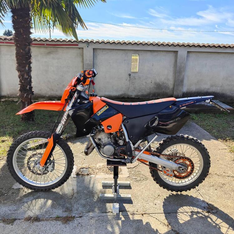 KTM EXC 125 (1999 - 01) (2)