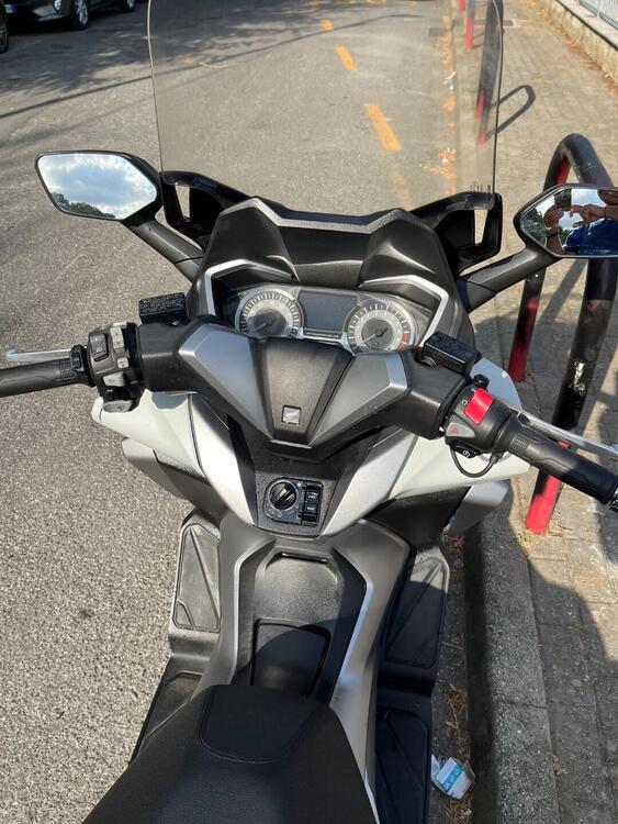 Honda Forza 300 Deluxe ABS (2018 - 20) (4)