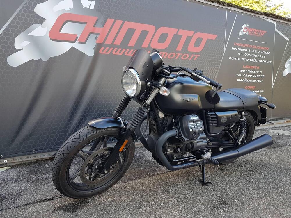 Moto Guzzi V7 III Stone (2017 - 20) (3)