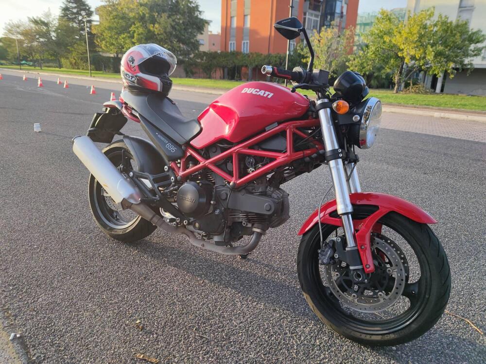 Ducati Monster 695 (2006 - 08) (2)