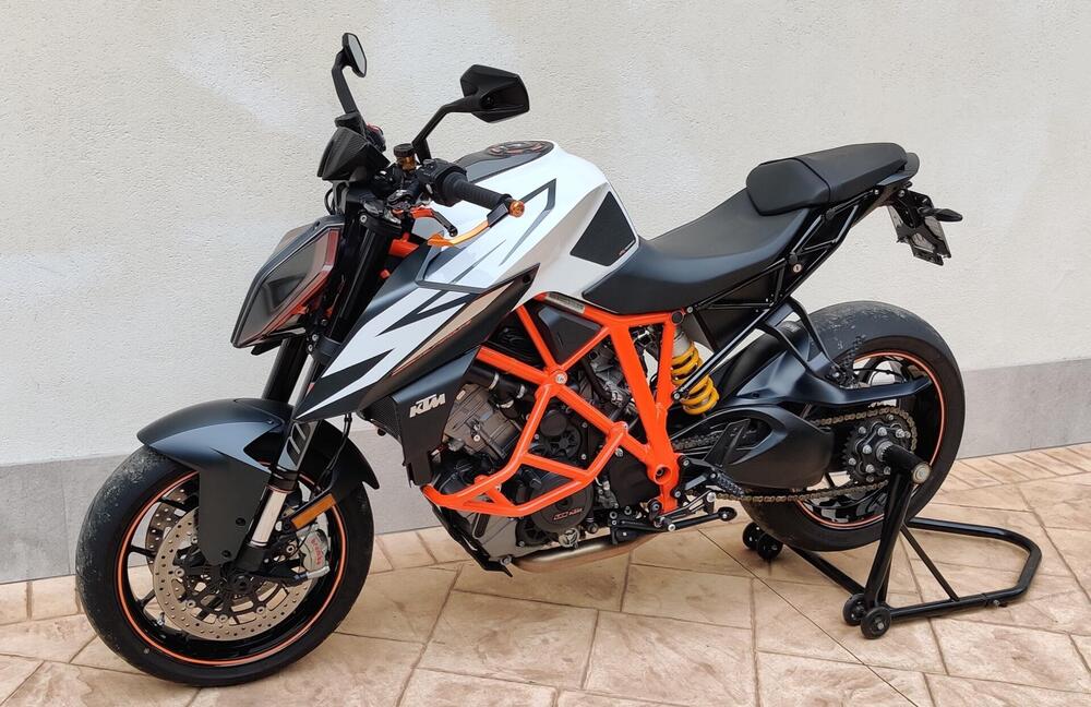 KTM 1290 Super Duke R (2019)