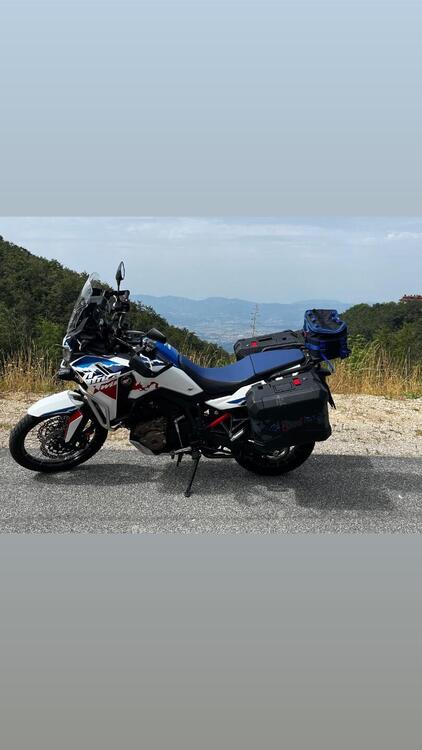 Honda Africa Twin CRF 1100L ES (2024 - 25)