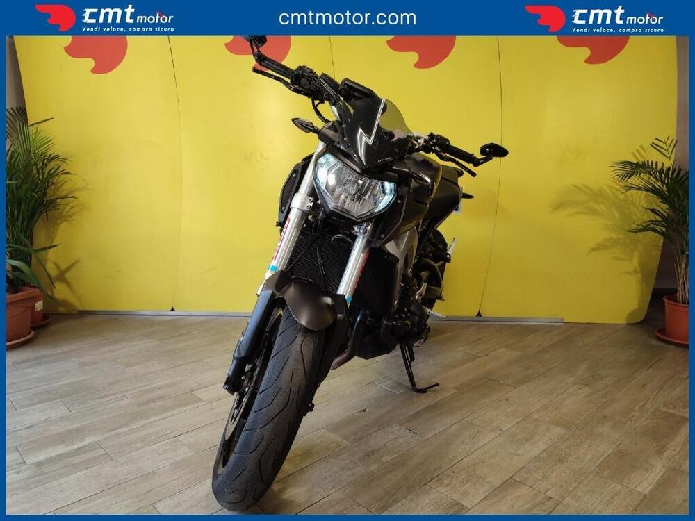 Yamaha MT-09 ABS (2013 - 15) (2)