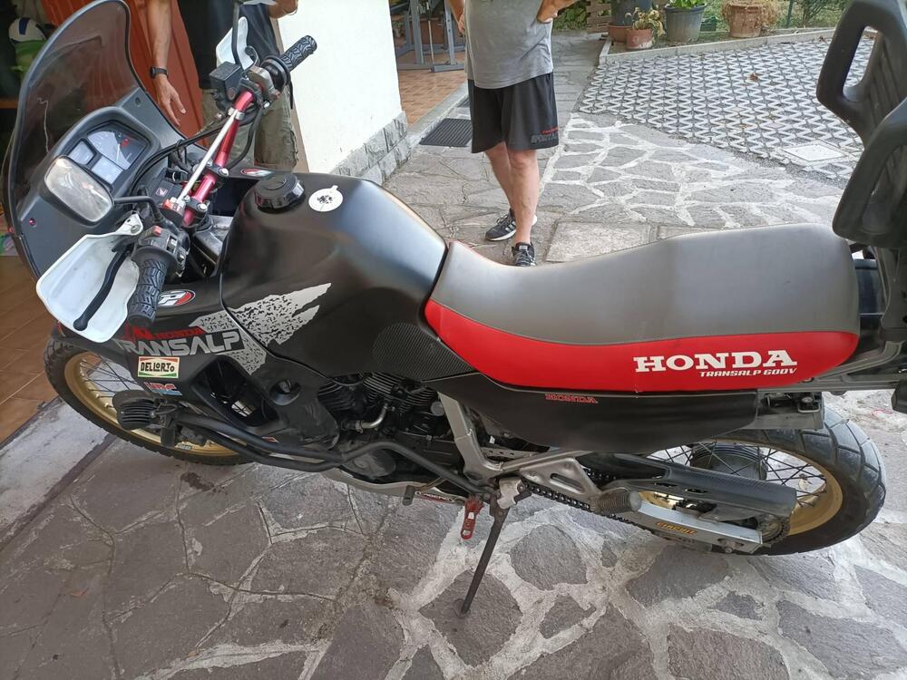 Honda Transalp 650 XL (4)