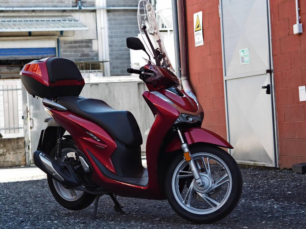 Honda SH 150i (2020 - 24) (2)