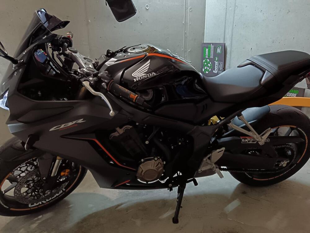 Honda CBR 650 R (2021 - 23) (3)