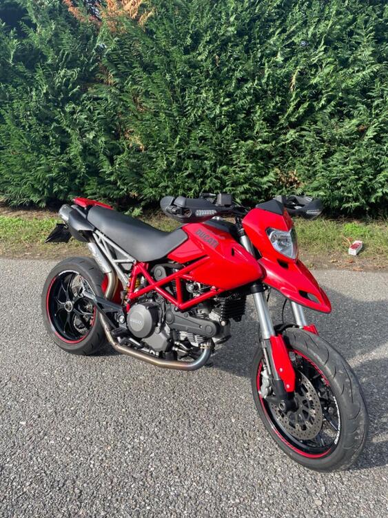 Ducati Hypermotard 796 (2012)