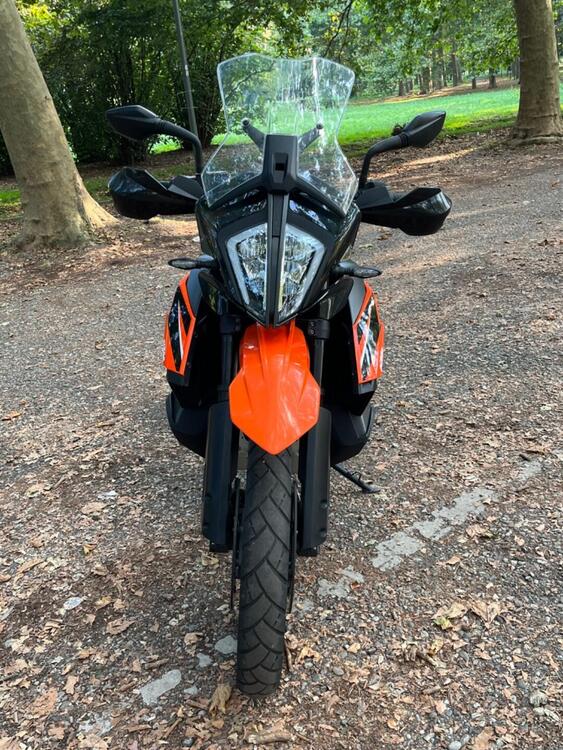 KTM 890 Adventure (2021) (3)