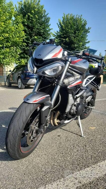 Triumph Street Triple RS (2020 - 22) (3)