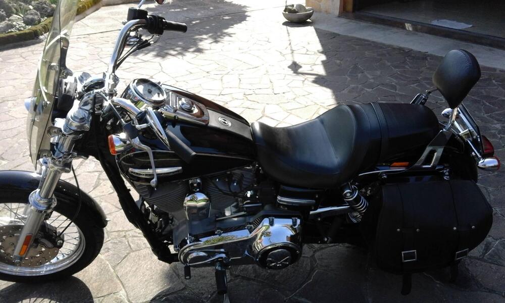 Harley-Davidson 1584 Super Glide Custom (2007) - FXDC (4)