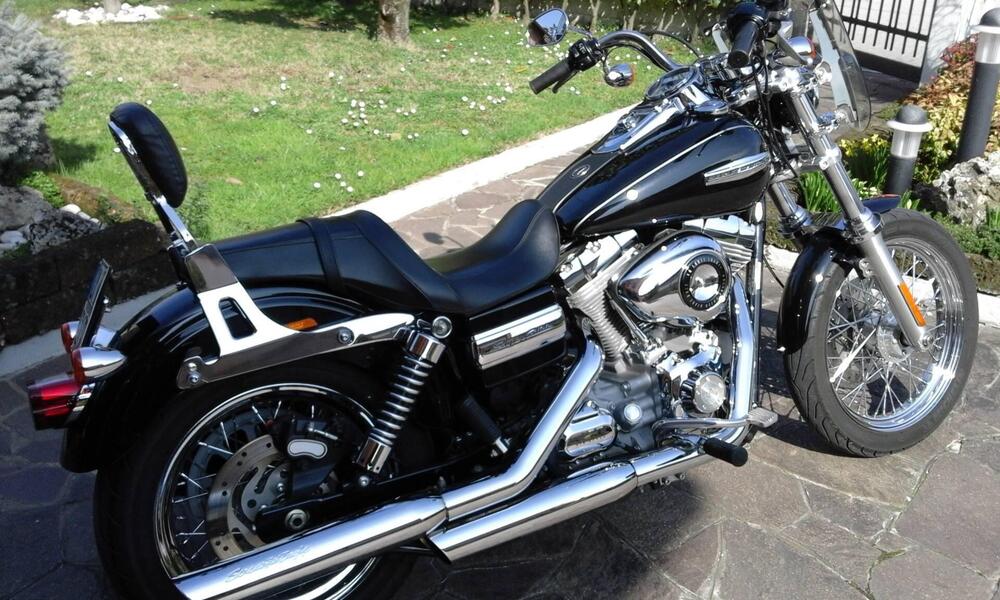 Harley-Davidson 1584 Super Glide Custom (2007) - FXDC (5)