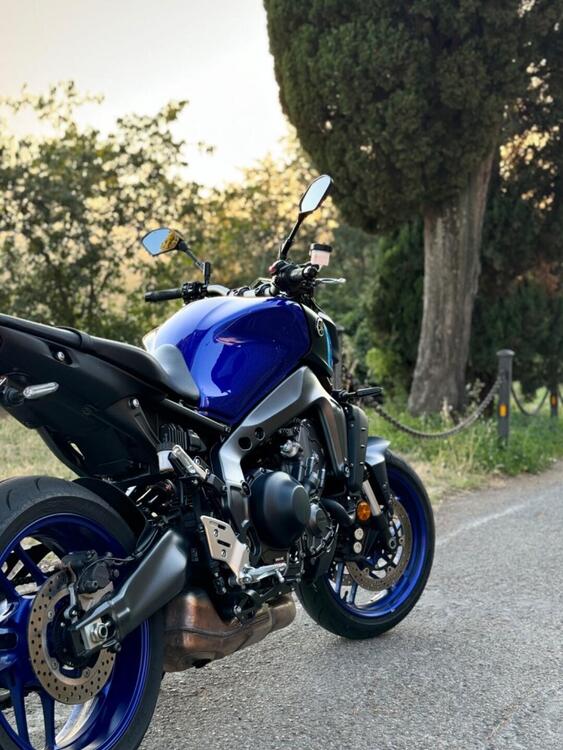 Yamaha MT-09 (2021 - 23) (2)