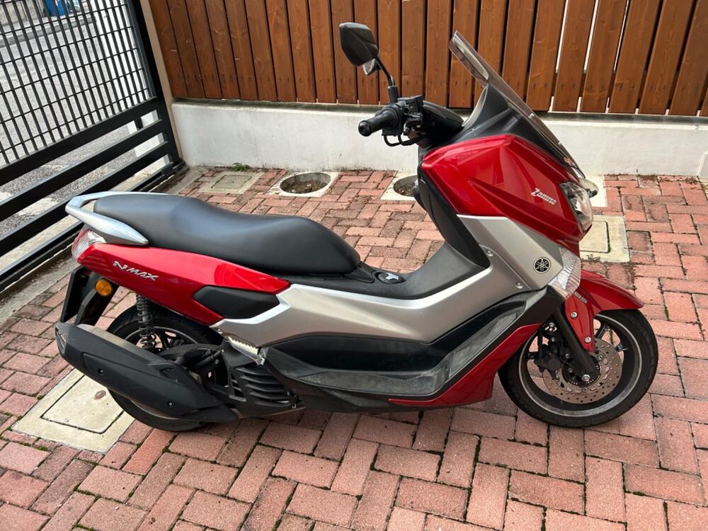 Yamaha N-Max 125 (2015 - 17) (3)