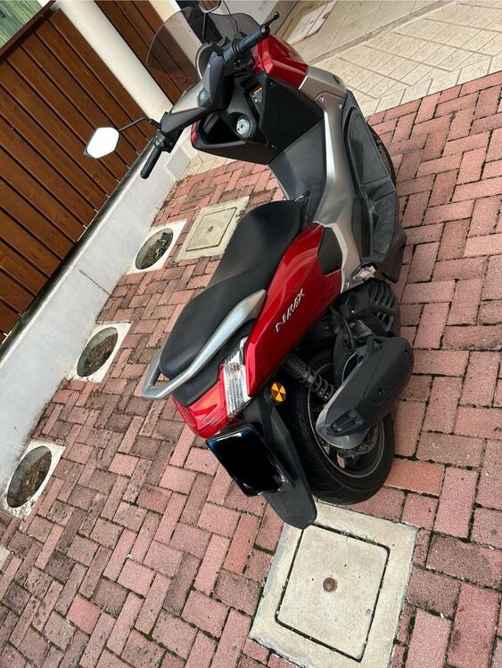 Yamaha N-Max 125 (2015 - 17) (4)