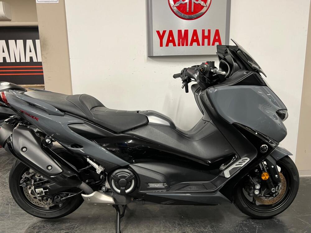 Yamaha T-Max 560 Tech Max (2021)