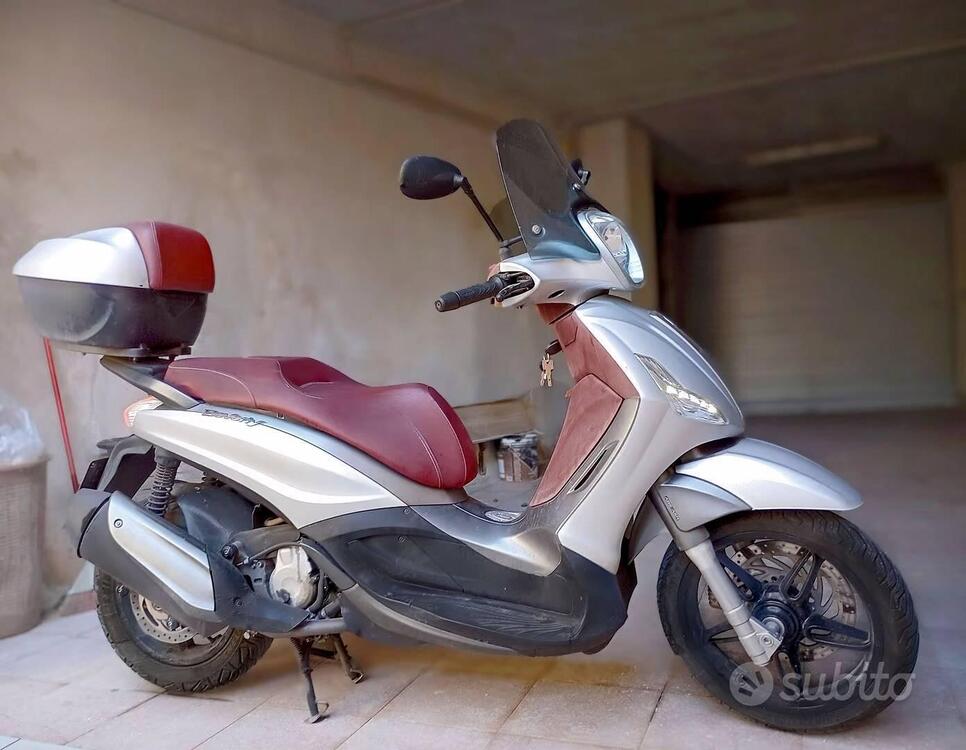 Piaggio Beverly 350 ABS (2016 - 20) (3)