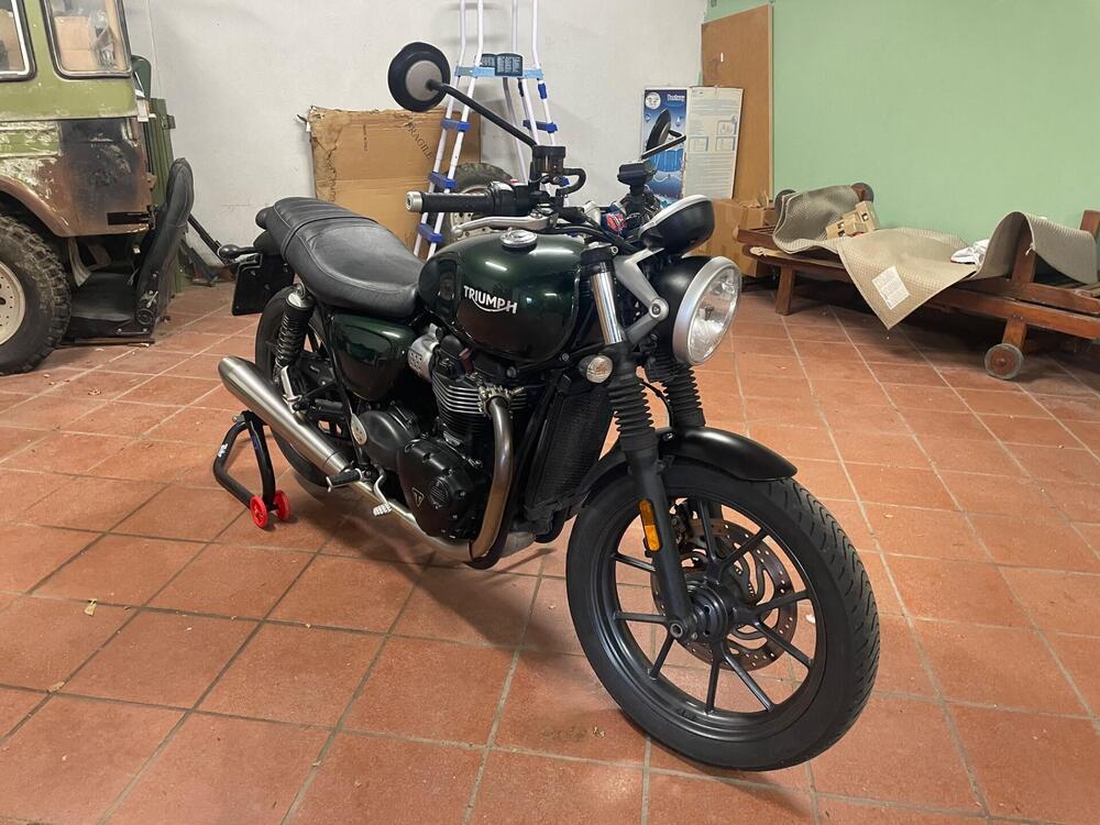 Triumph Street Twin 900 (2017 - 18) (2)