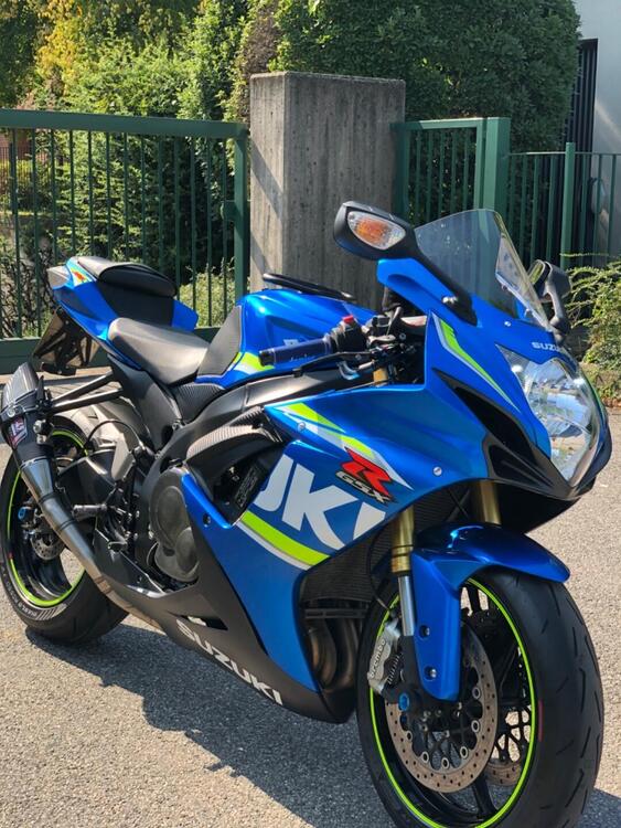 Suzuki GSX R 750 (2011 - 17) (2)