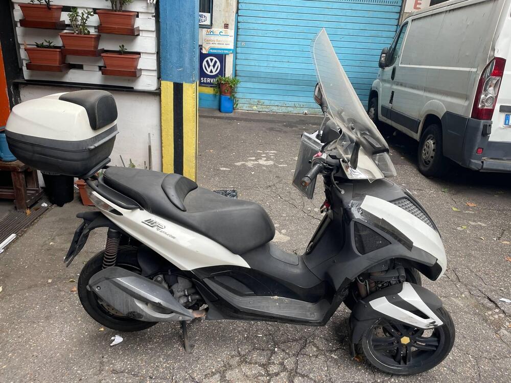 Piaggio Mp3 300 ie Yourban ERL (2011 - 17)