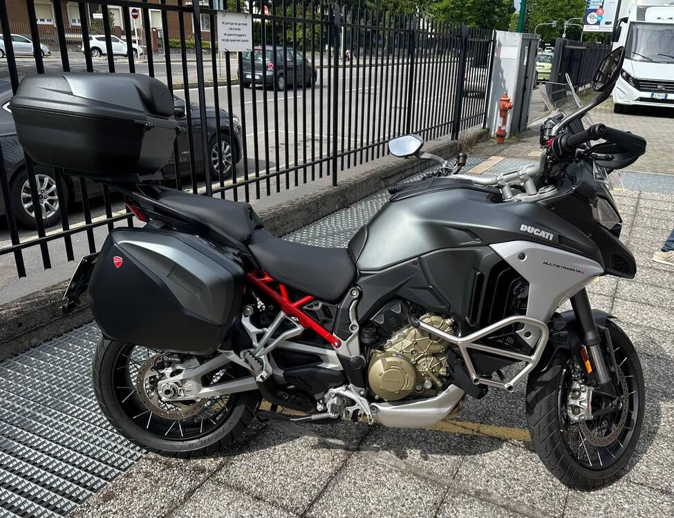 Ducati Multistrada V4 S (2021 - 24) (2)