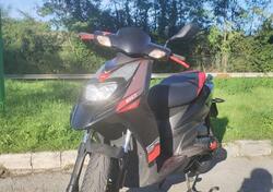 Aprilia SR 50 Motard (2012 - 17) usata