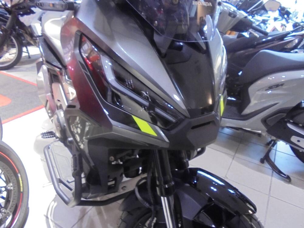 Honda X-ADV 750 DCT (2021 - 24) (2)