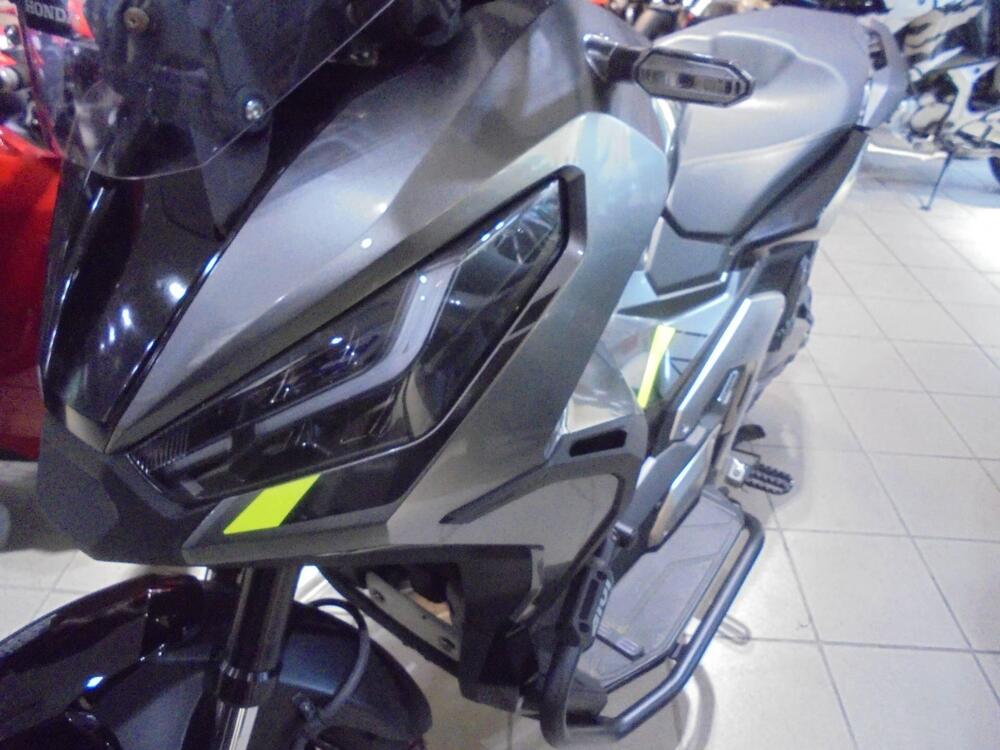 Honda X-ADV 750 DCT (2021 - 24) (5)